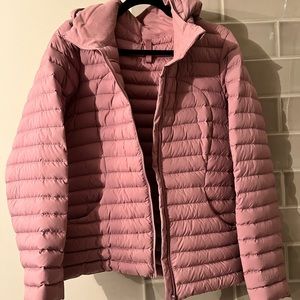 Lilac lululemon lightweight puffer size 10
